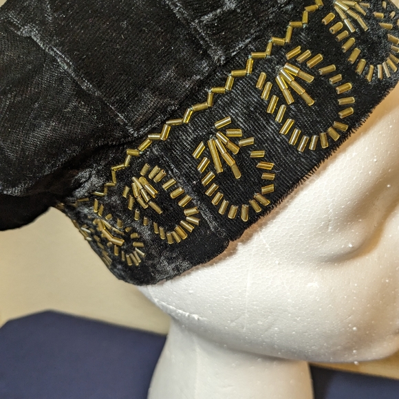 Vintage Velvety Renaissance Muffin Hat with Gold Beaded Accents - Picture 5 of 8